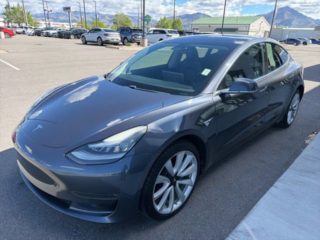 Used 2018 Tesla Model 3 Mid Range RWD image 3