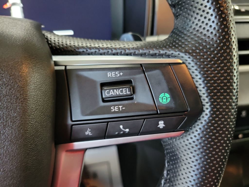 Used 2024 Mitsubishi Outlander SEL image 13