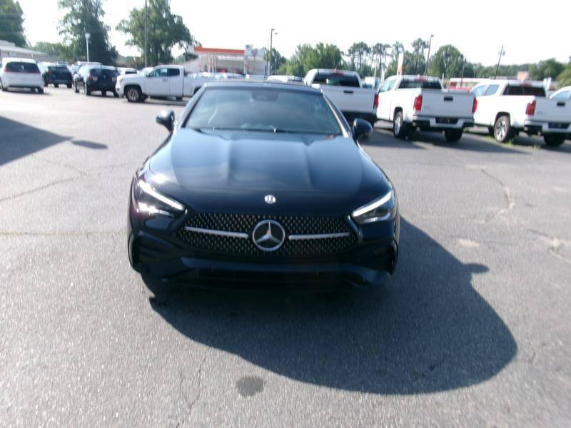 Used 2025 Mercedes-Benz CLE 450 4MATIC Cabriolet w/ Night Package image 3