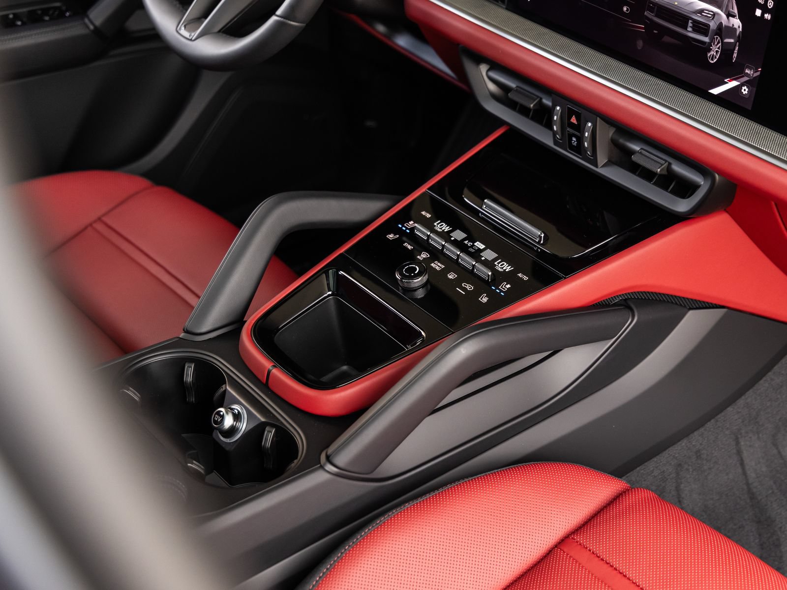 New 2026 Porsche Cayenne AWD/4WD image 32