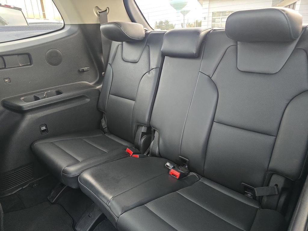 Used 2021 Kia Telluride SX w/ SX Prestige Package image 16
