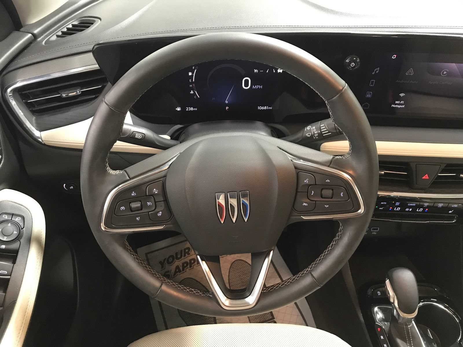 Used 2024 Buick Encore GX Avenir AWD/4WD image 6