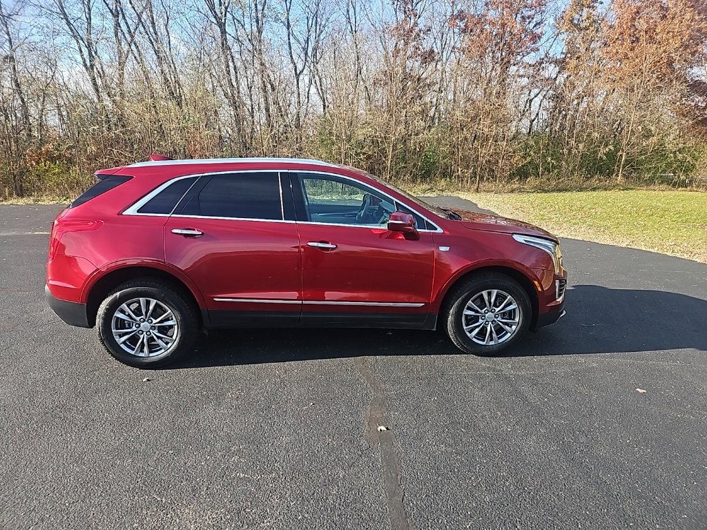 Used 2021 Cadillac XT5 Premium Luxury w/ LPO, Floor Liner Package image 7