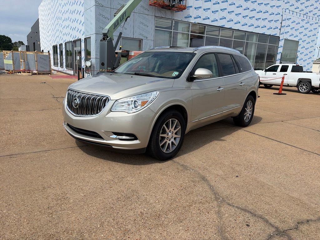 Used 2017 Buick Enclave Leather FWD image 1