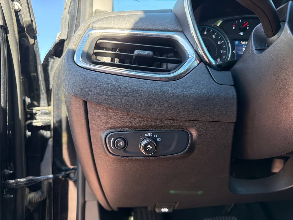 Used 2024 Chevrolet Equinox LT AWD/4WD image 14