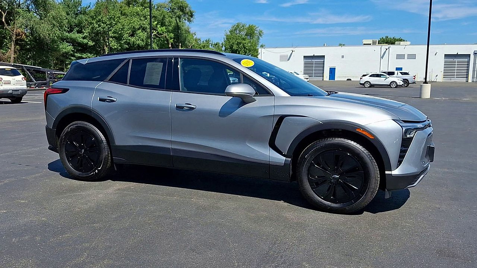 New 2026 Chevrolet Blazer EV LT w/ Midnight/Sport Edition FWD image 4