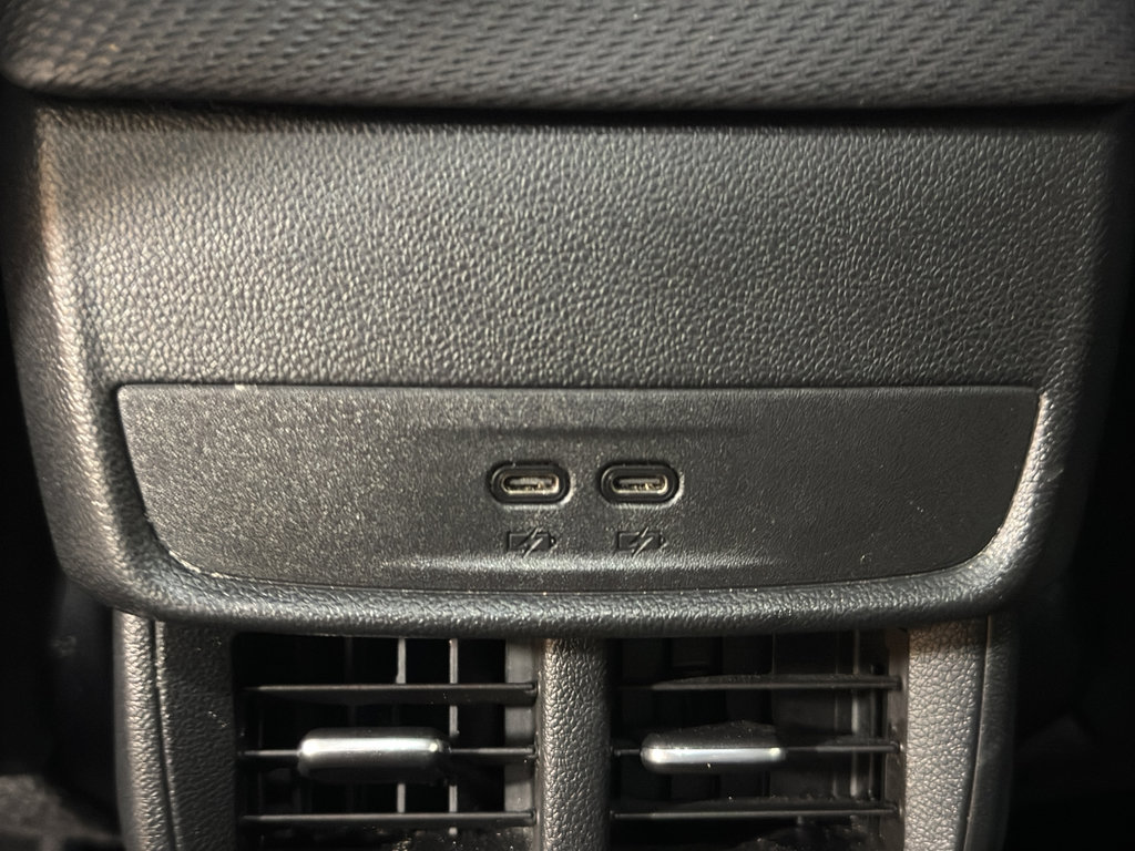 Used 2025 Chevrolet Equinox LT w/ Convenience Package II image 13