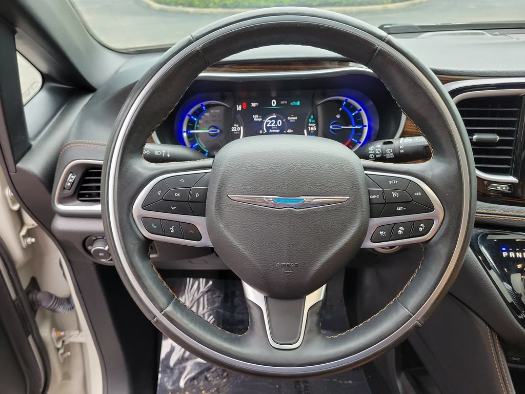 Used 2021 Chrysler Pacifica Pinnacle FWD image 29