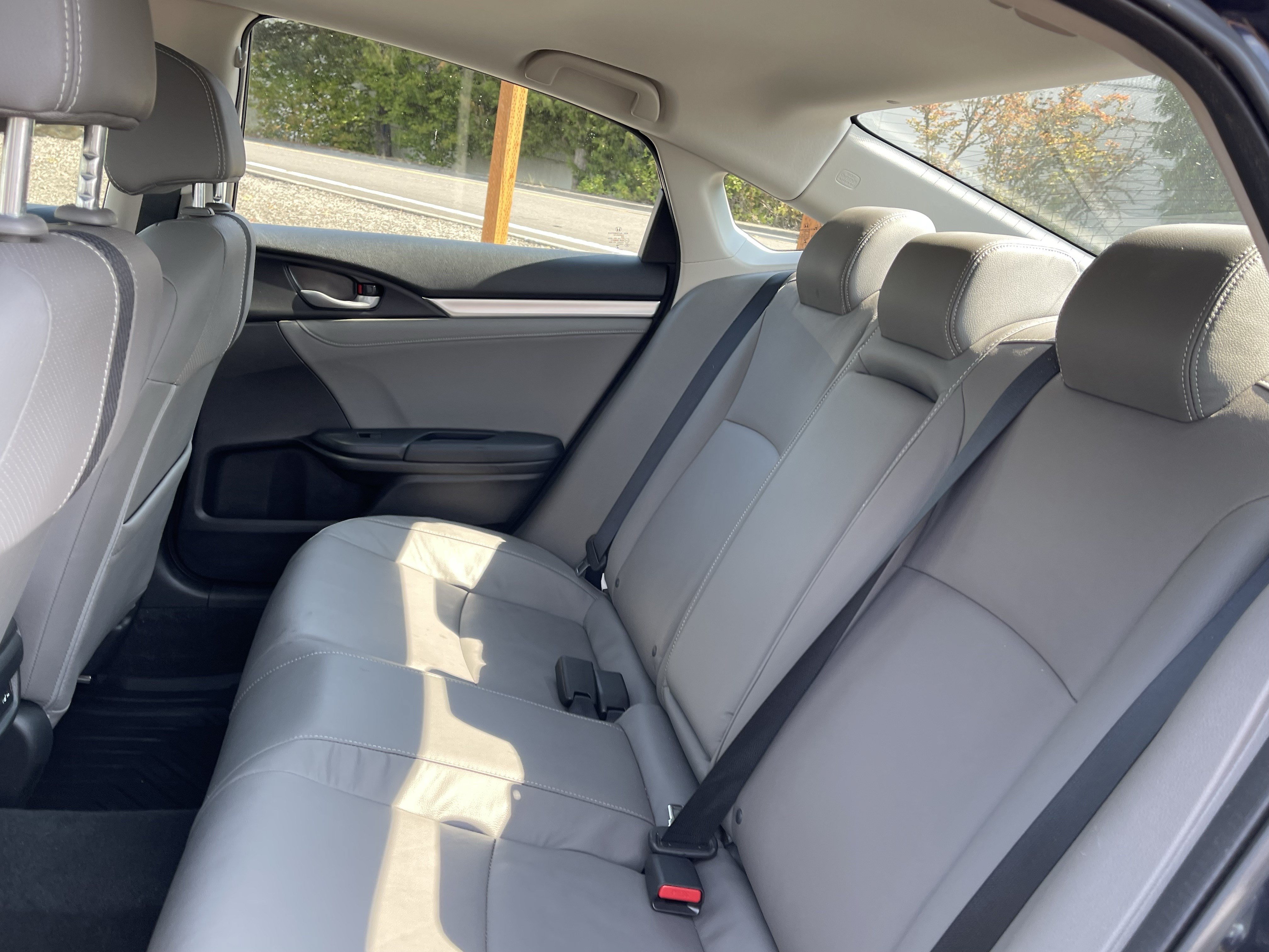 Used 2020 Honda Civic Touring image 15