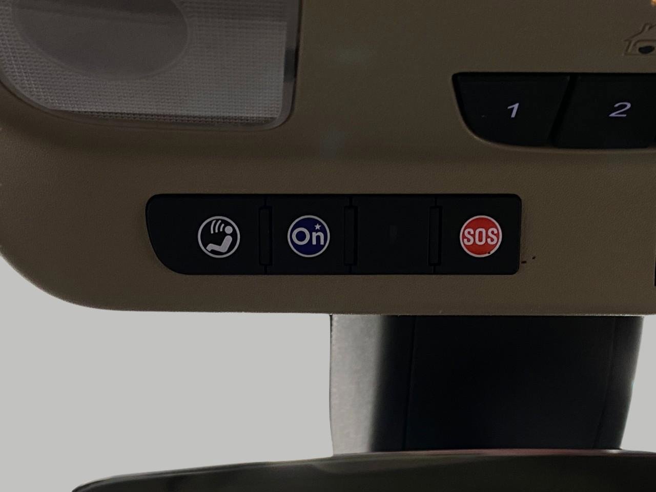 Used 2017 Buick Envision Essence image 27