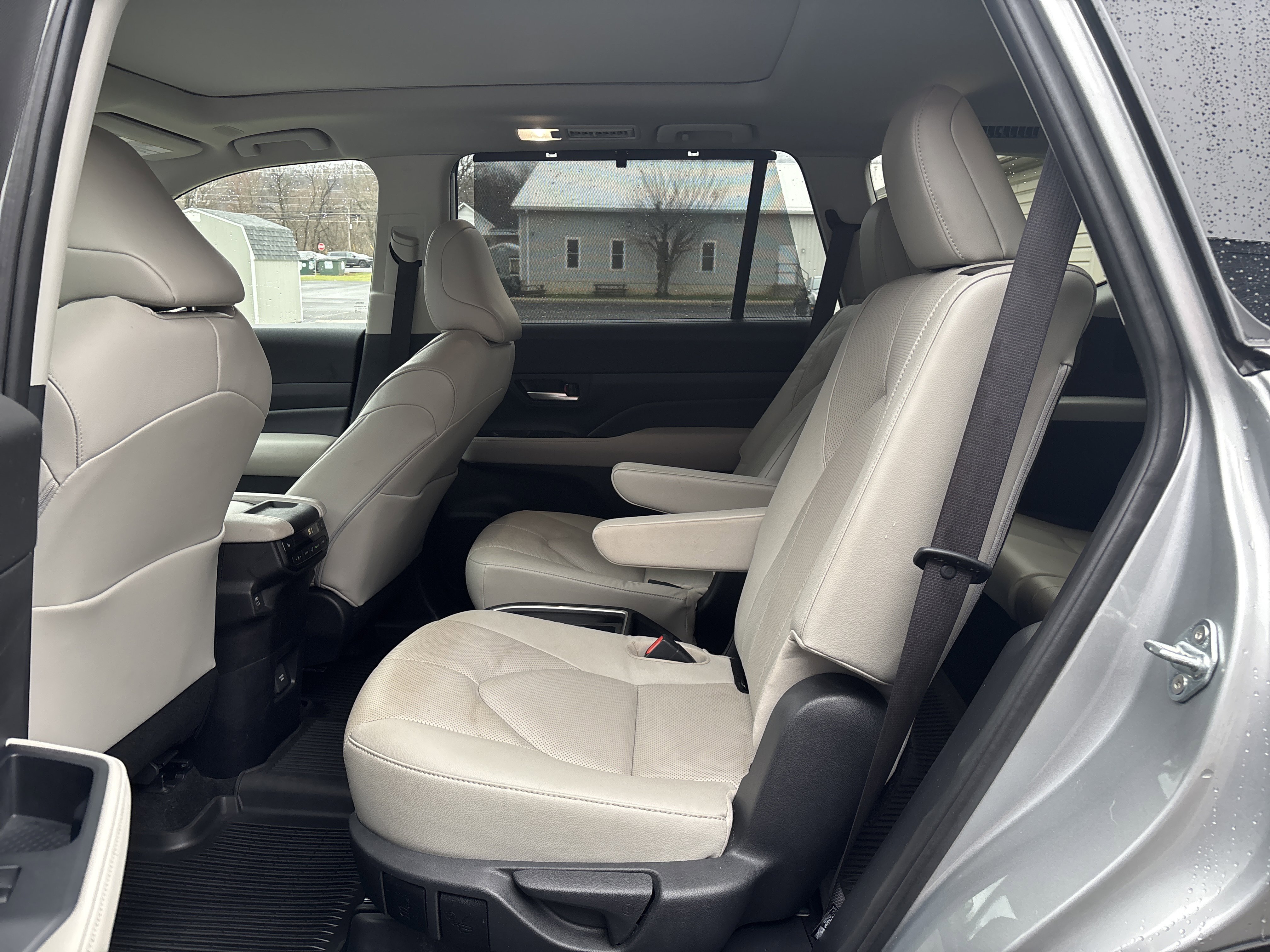 Certified 2024 Toyota Grand Highlander Limited image 14