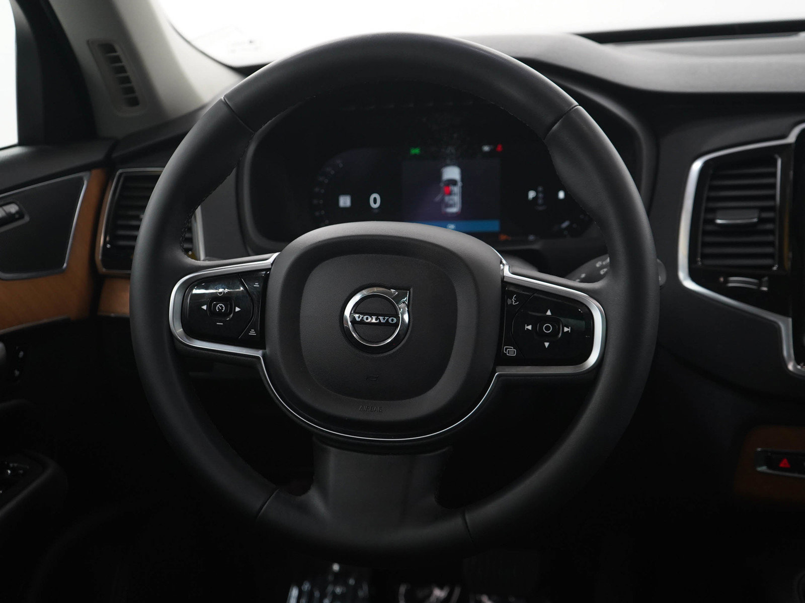 Used 2023 Volvo XC90 B6 Plus w/ Protection Package Premier AWD/4WD image 20