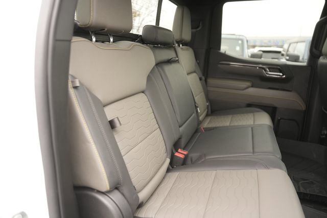 Used 2023 Chevrolet Silverado 1500 ZR2 w/ Technology Package image 16