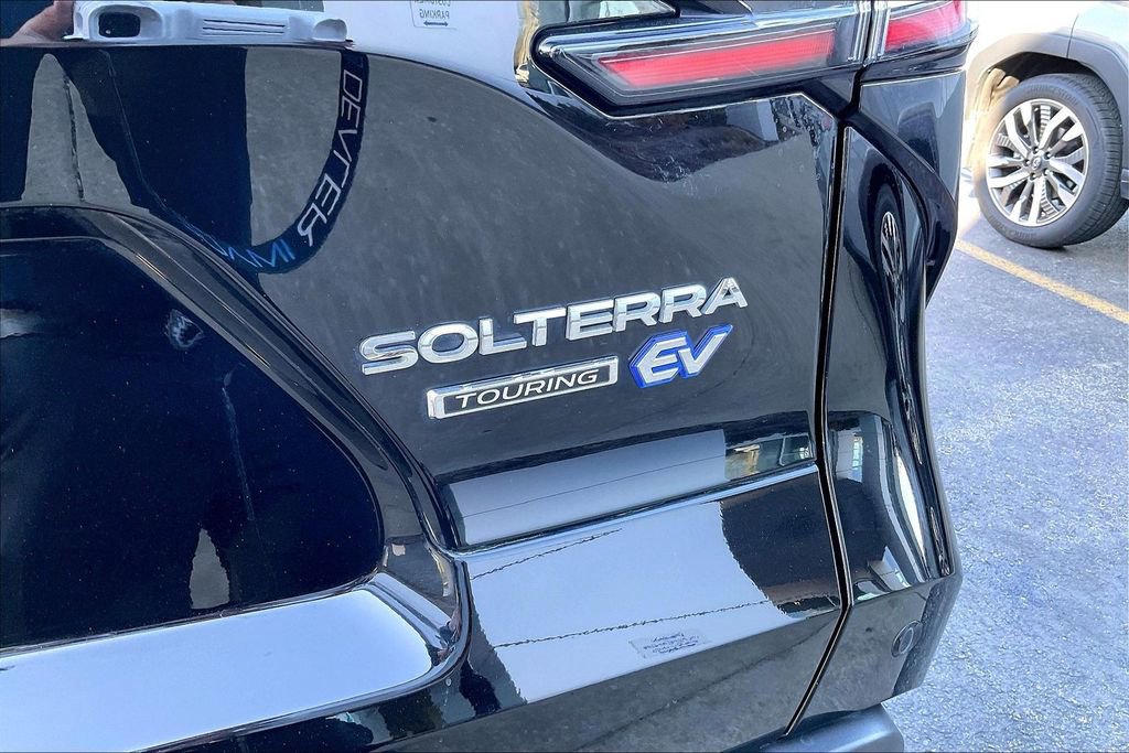 Used 2024 Subaru Solterra Touring w/ Touring Package image 9