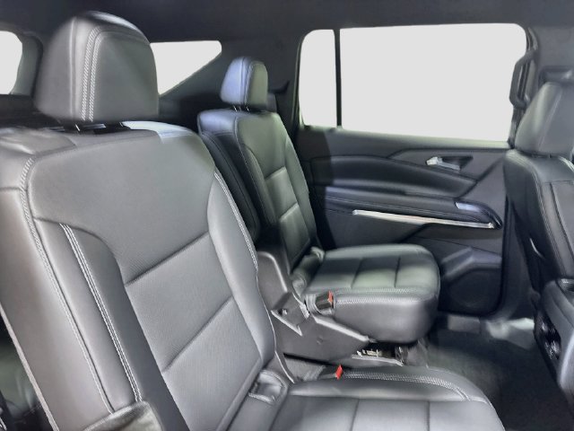 New 2027 Chevrolet Traverse LT w/ LPO, Floor Liner Package AWD/4WD image 25