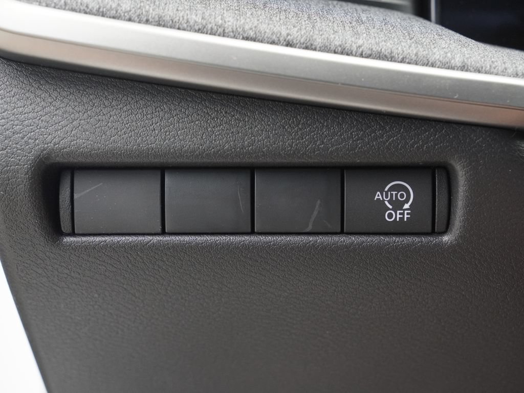 New 2026 Nissan Kicks SV FWD image 10