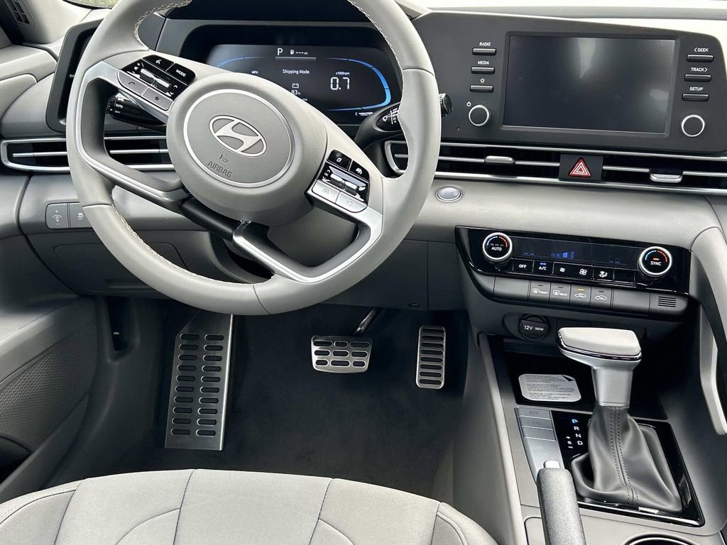 New 2026 Hyundai Elantra Sport image 20
