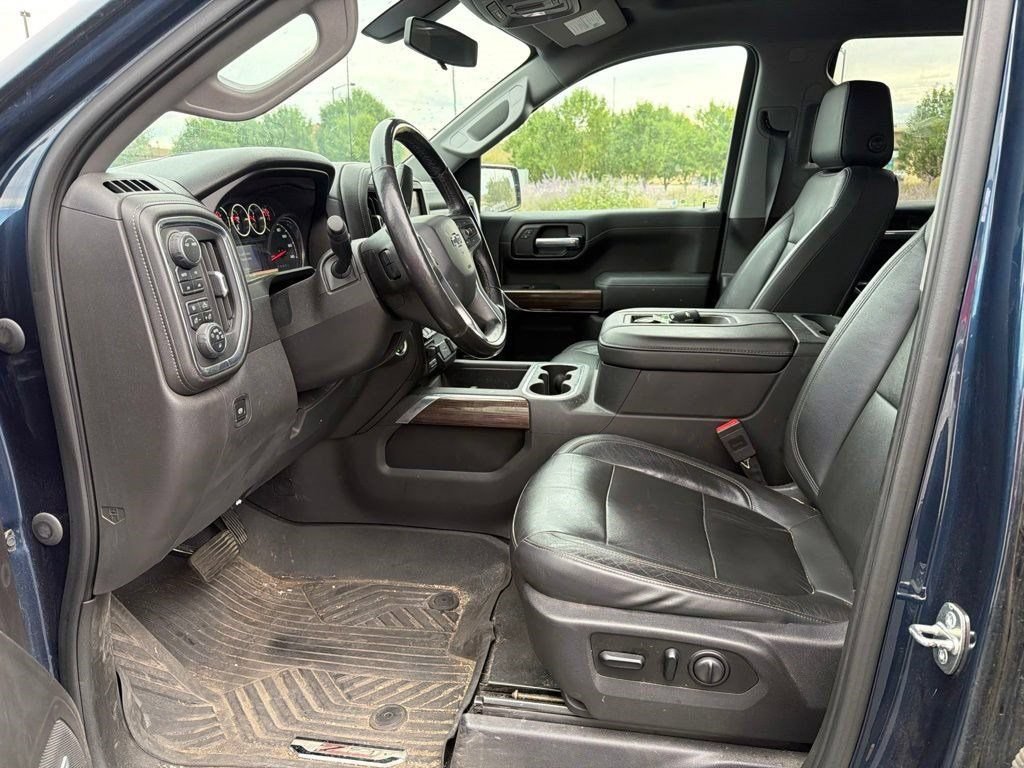 Used 2020 Chevrolet Silverado 1500 LT Trail Boss AWD/4WD image 10
