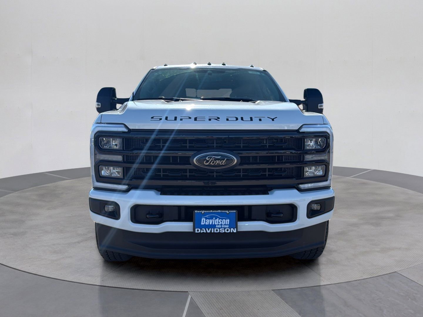Used 2024 Ford F250 Lariat w/ Black Appearance Package AWD/4WD image 10