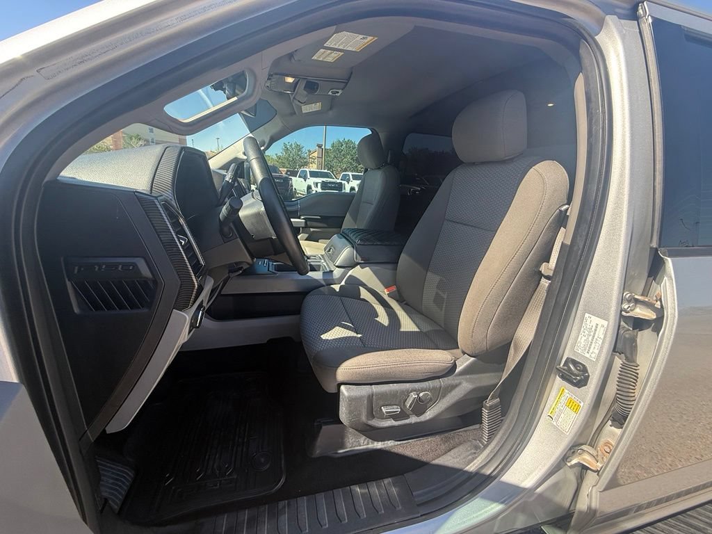 Used 2018 Ford F150 XLT w/ Equipment Group 302A Luxury AWD/4WD image 10