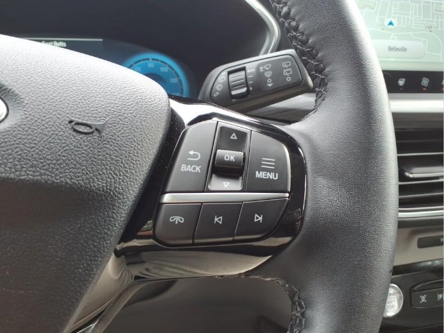 Certified 2023 Ford Escape Platinum w/ Premium Technology Package AWD/4WD image 15