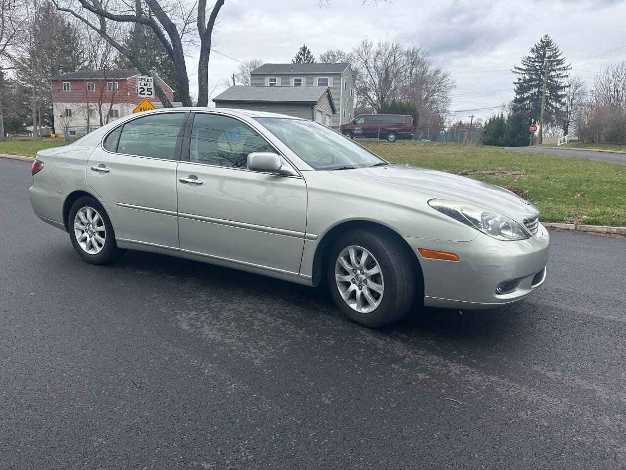 Used 2004 Lexus ES 330 image 6