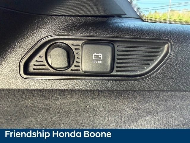 Used 2023 Jeep Grand Cherokee Overland AWD/4WD image 51