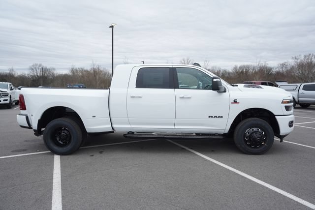 New 2026 RAM 3500 Laramie w/ Night Edition AWD/4WD image 9