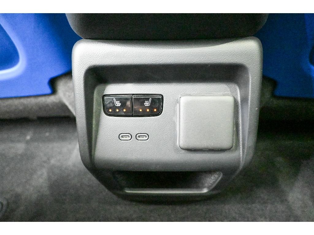 New 2026 Cadillac Optiq V w/ Carbon Fiber Package image 22