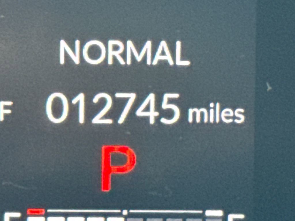 Used 2025 Honda HR-V Sport image 22