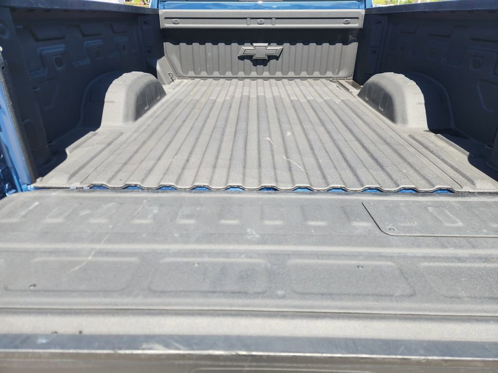 Used 2025 Chevrolet Silverado 2500 LT w/ Texas Edition image 36