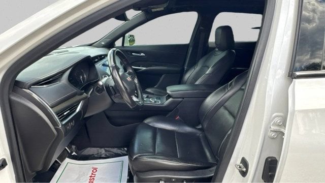 Used 2019 Cadillac XT4 Sport AWD/4WD image 14