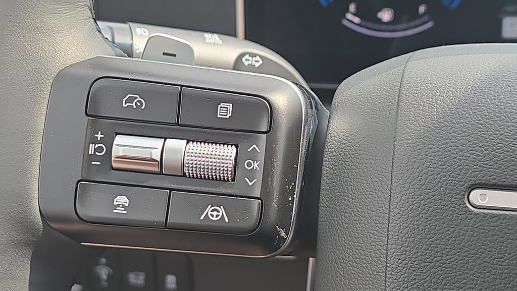 New 2026 Hyundai Santa Fe SE FWD image 23