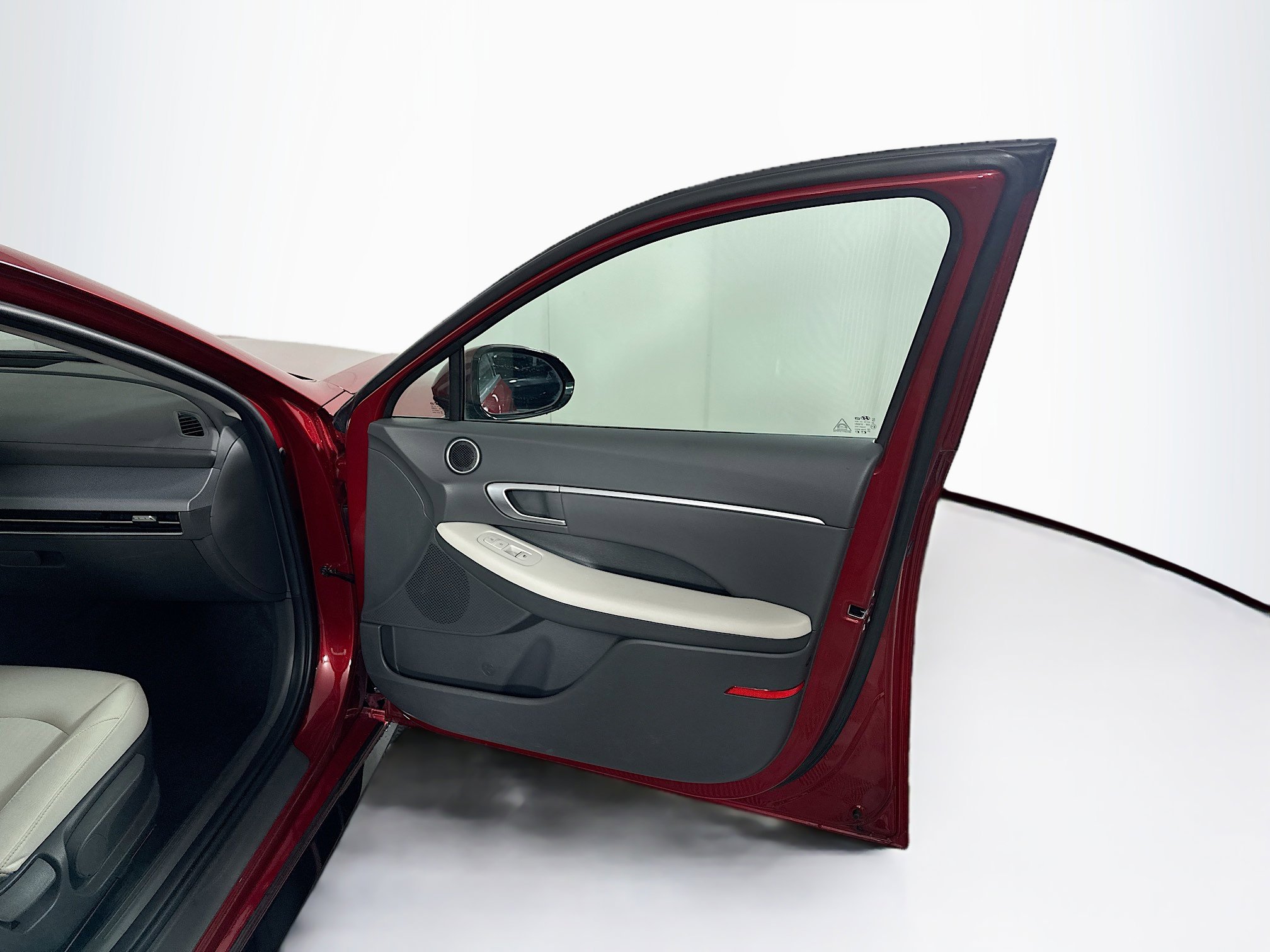 Used 2025 Hyundai Sonata SEL image 32