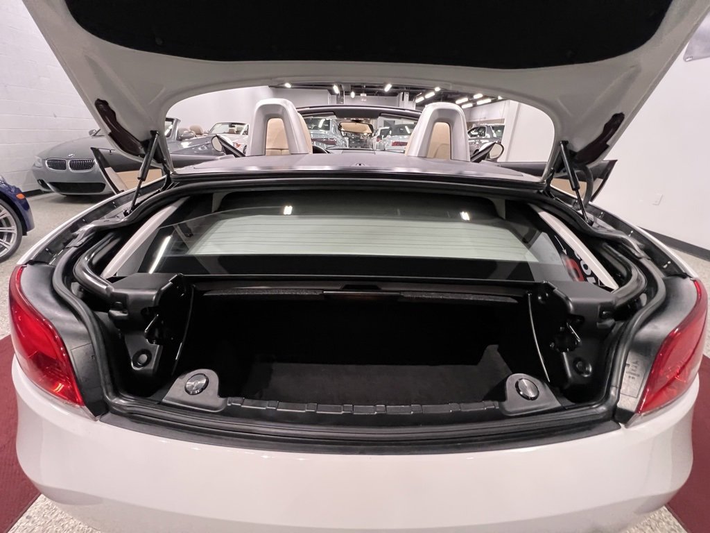 Used 2011 BMW Z4 sDrive30i image 52