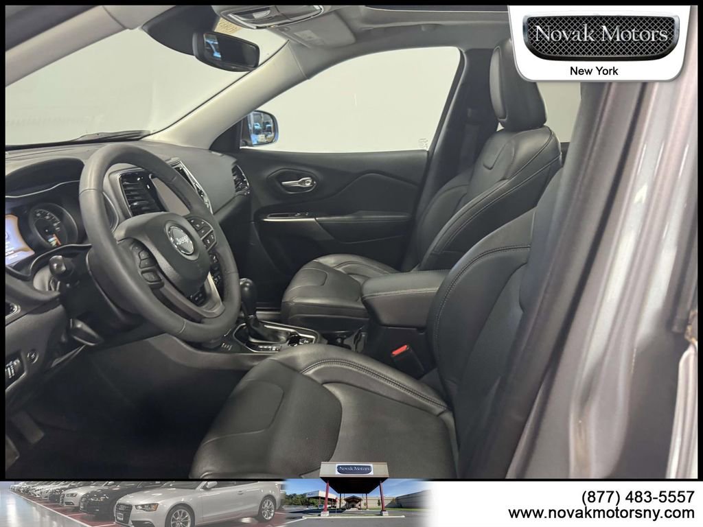Used 2021 Jeep Cherokee Limited AWD/4WD image 13