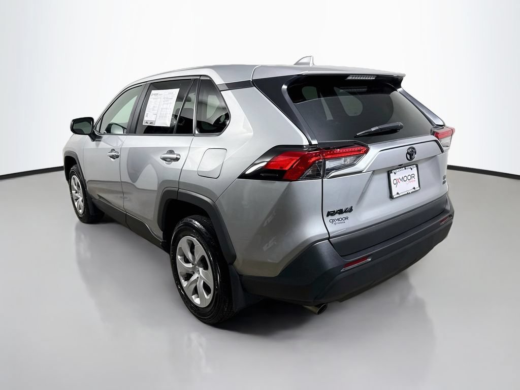 Certified 2024 Toyota RAV4 LE AWD/4WD image 5