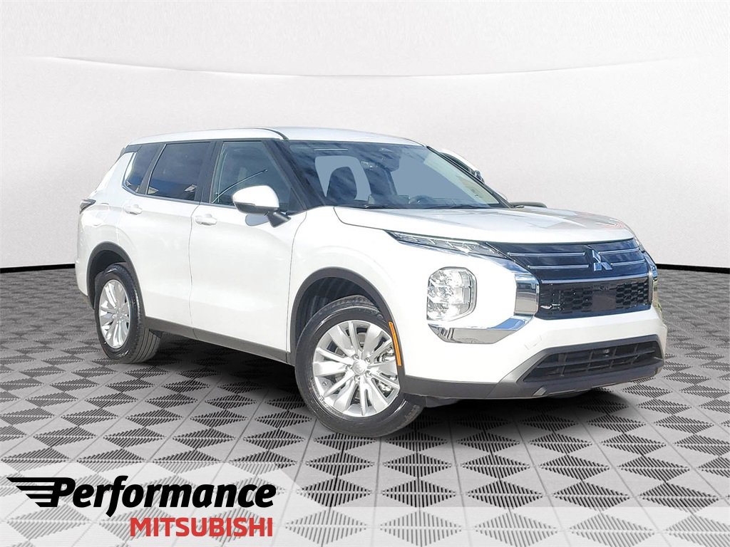 New 2026 Mitsubishi Outlander ES