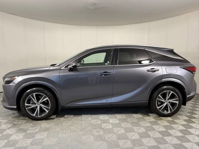 Used 2023 Lexus RX 350 Premium image 3