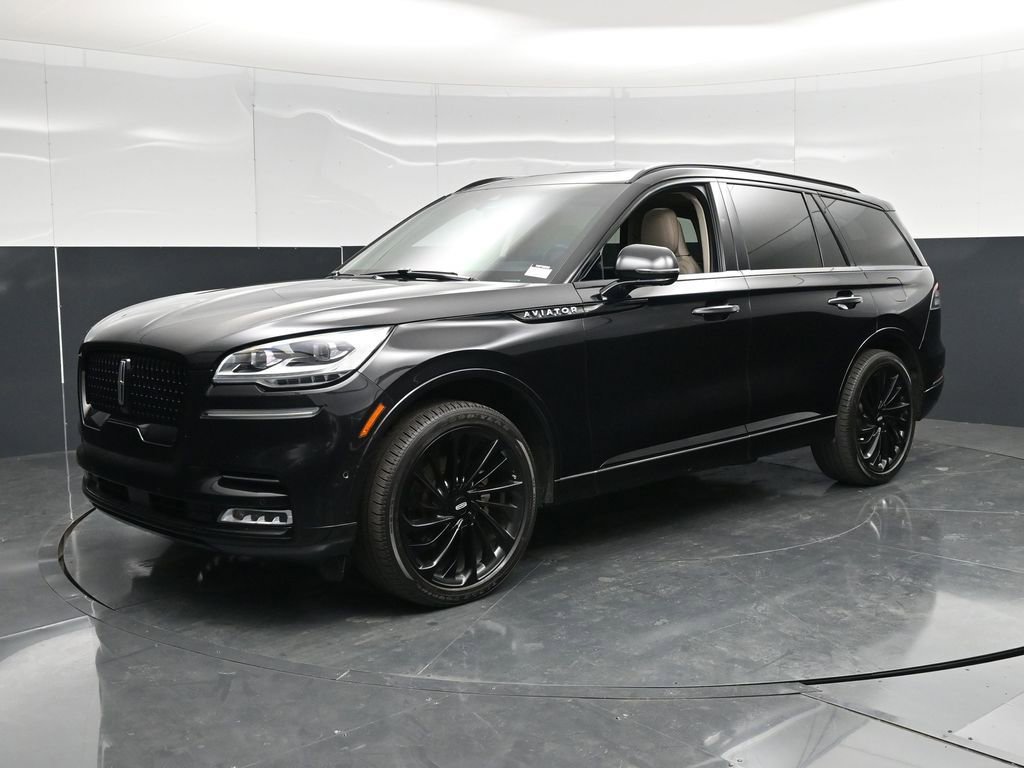 Used 2024 Lincoln Aviator Reserve w/ Equipment Group 201A AWD/4WD image 10