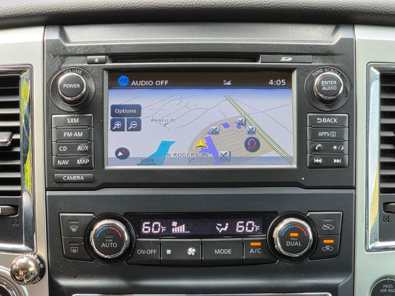 Used 2017 Nissan Titan PRO-4X w/ Pro-4x Convenience Package image 25