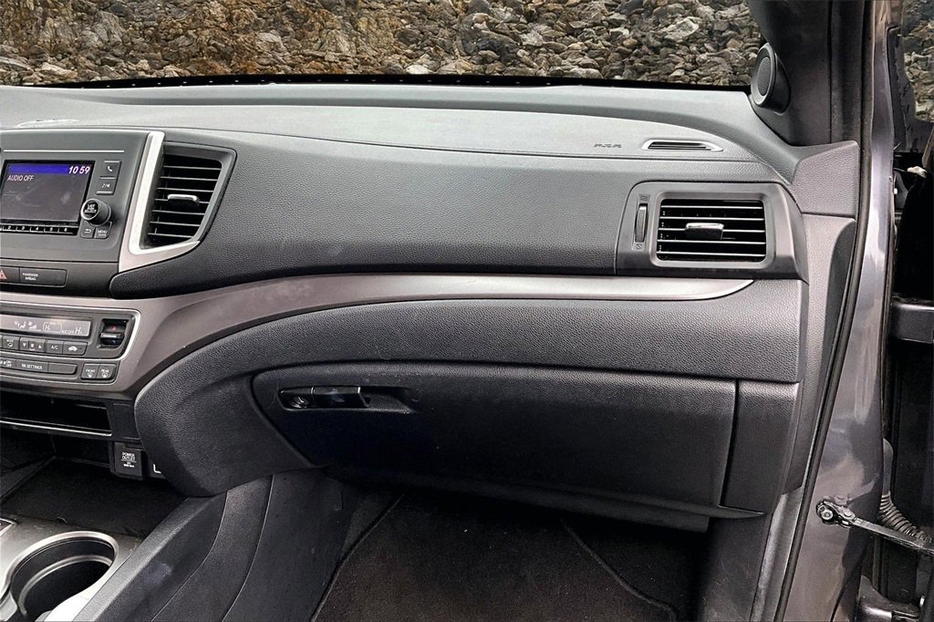 Used 2019 Honda Passport Sport image 11