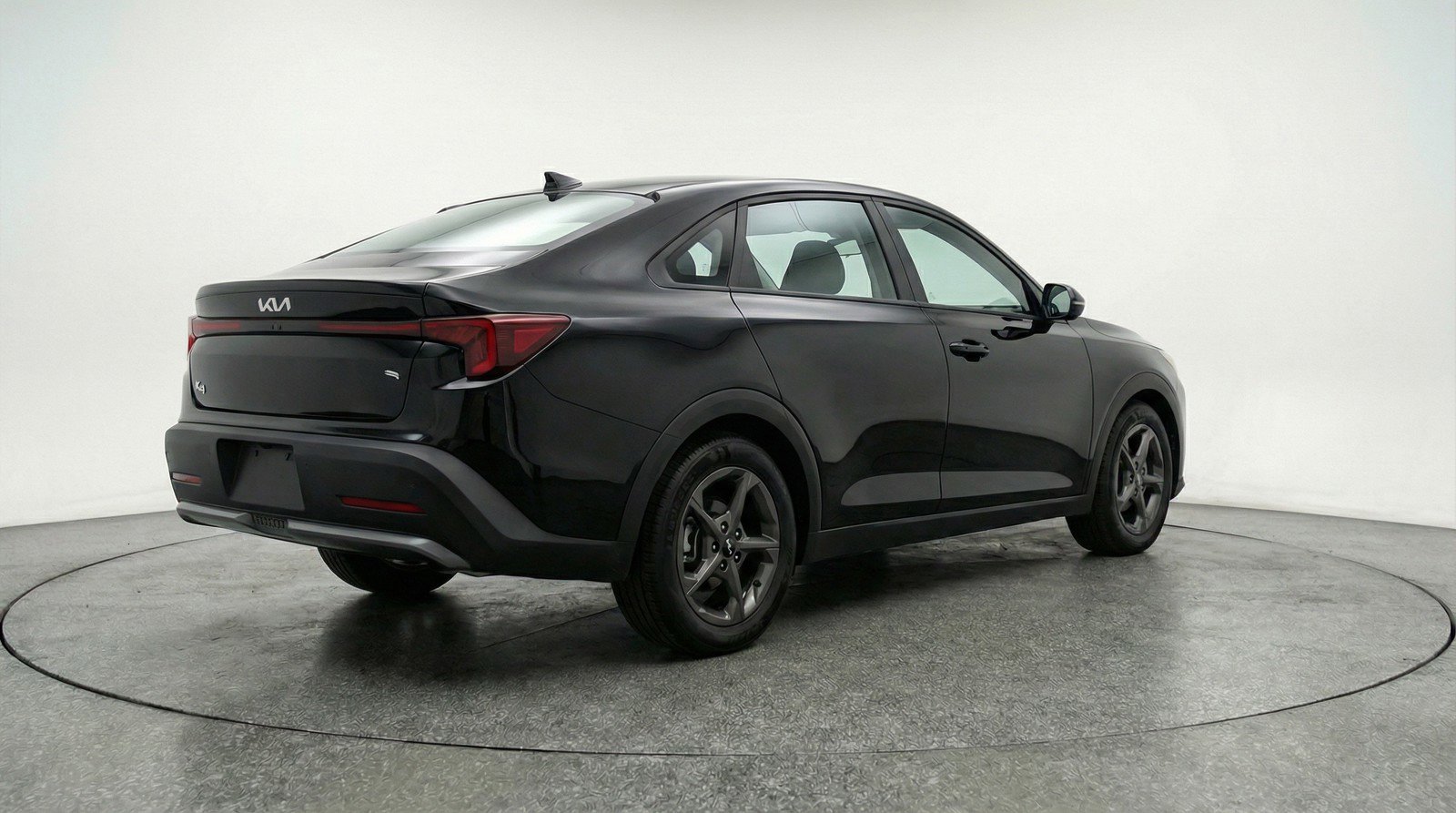 Used 2025 Kia K4 LXS image 9