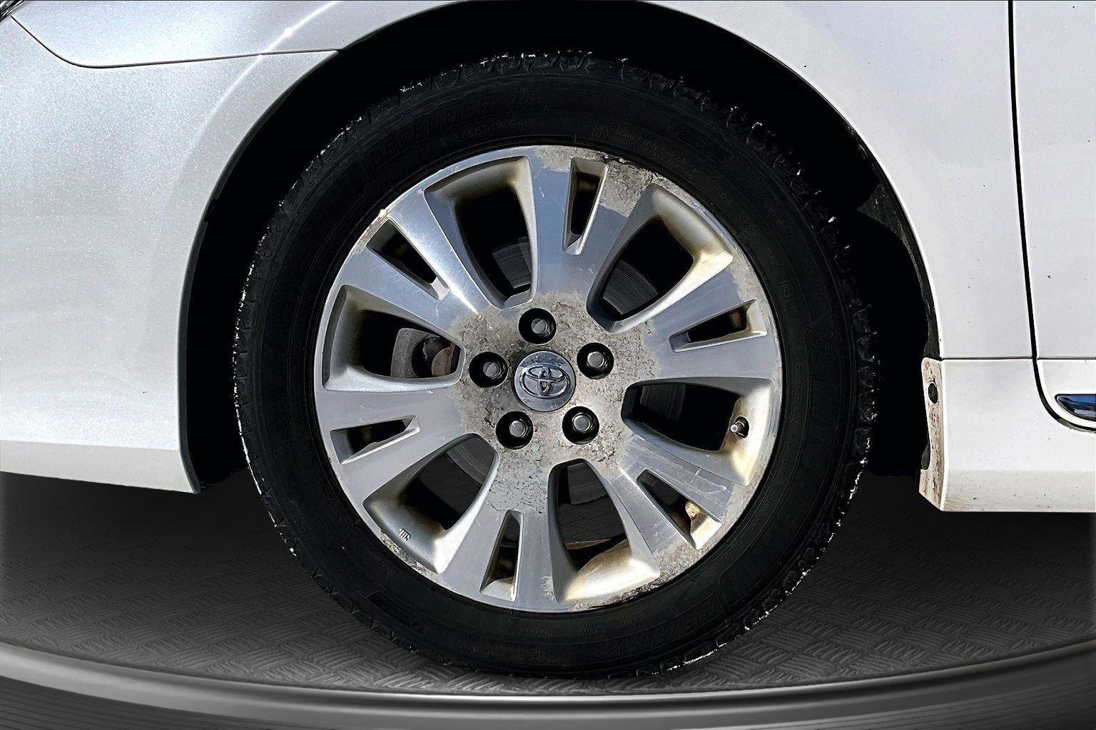 Used 2012 Toyota Avalon 4DR SDN image 10