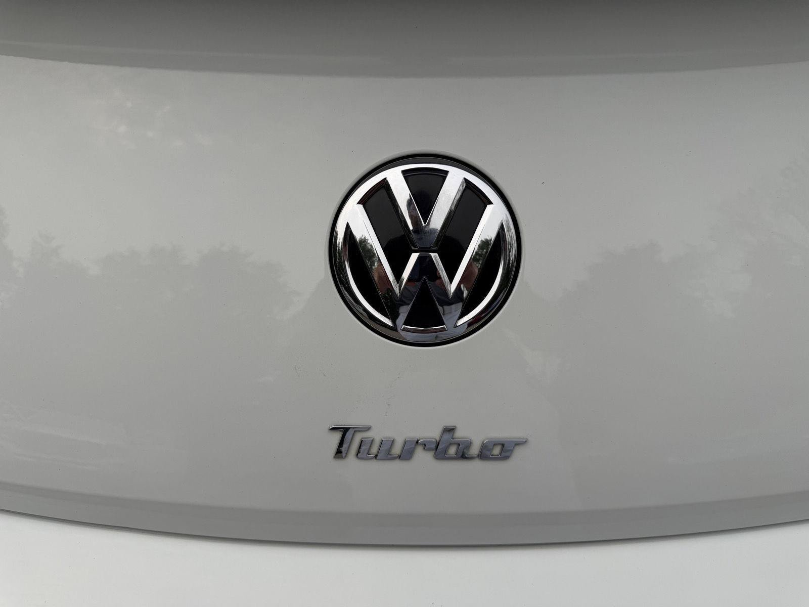 Used 2017 Volkswagen Beetle 1.8T Dune FWD image 26