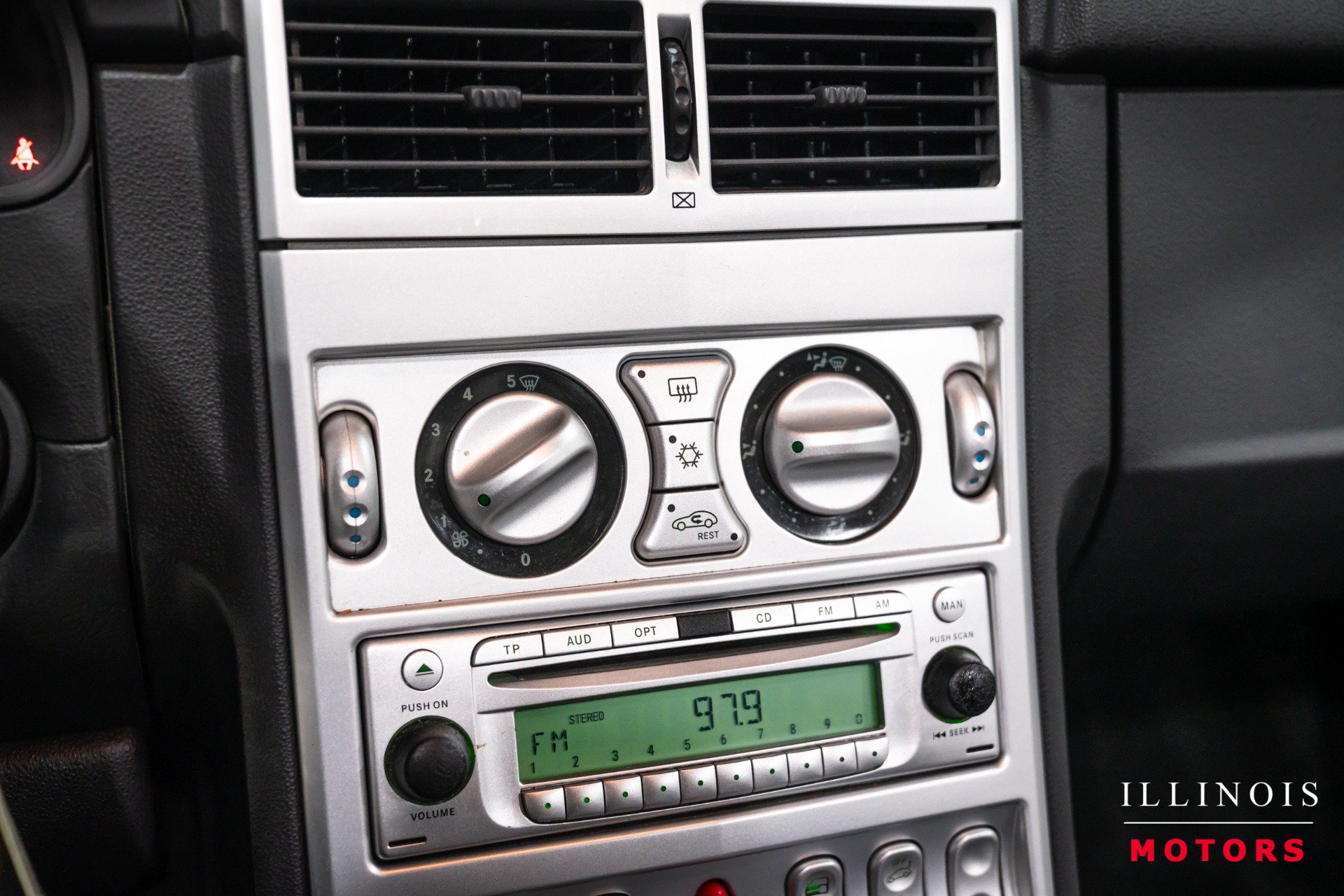 Used 2006 Chrysler Crossfire Convertible w/ Special Edition Group RWD image 22