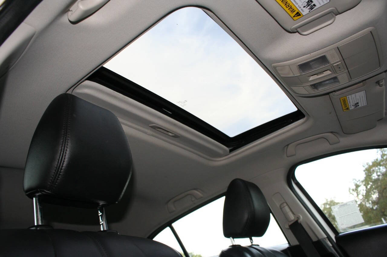 Used 2018 MAZDA MAZDA3 Touring image 17