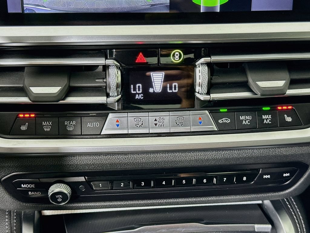 Used 2022 BMW 430i Coupe w/ M Sport Package RWD image 16