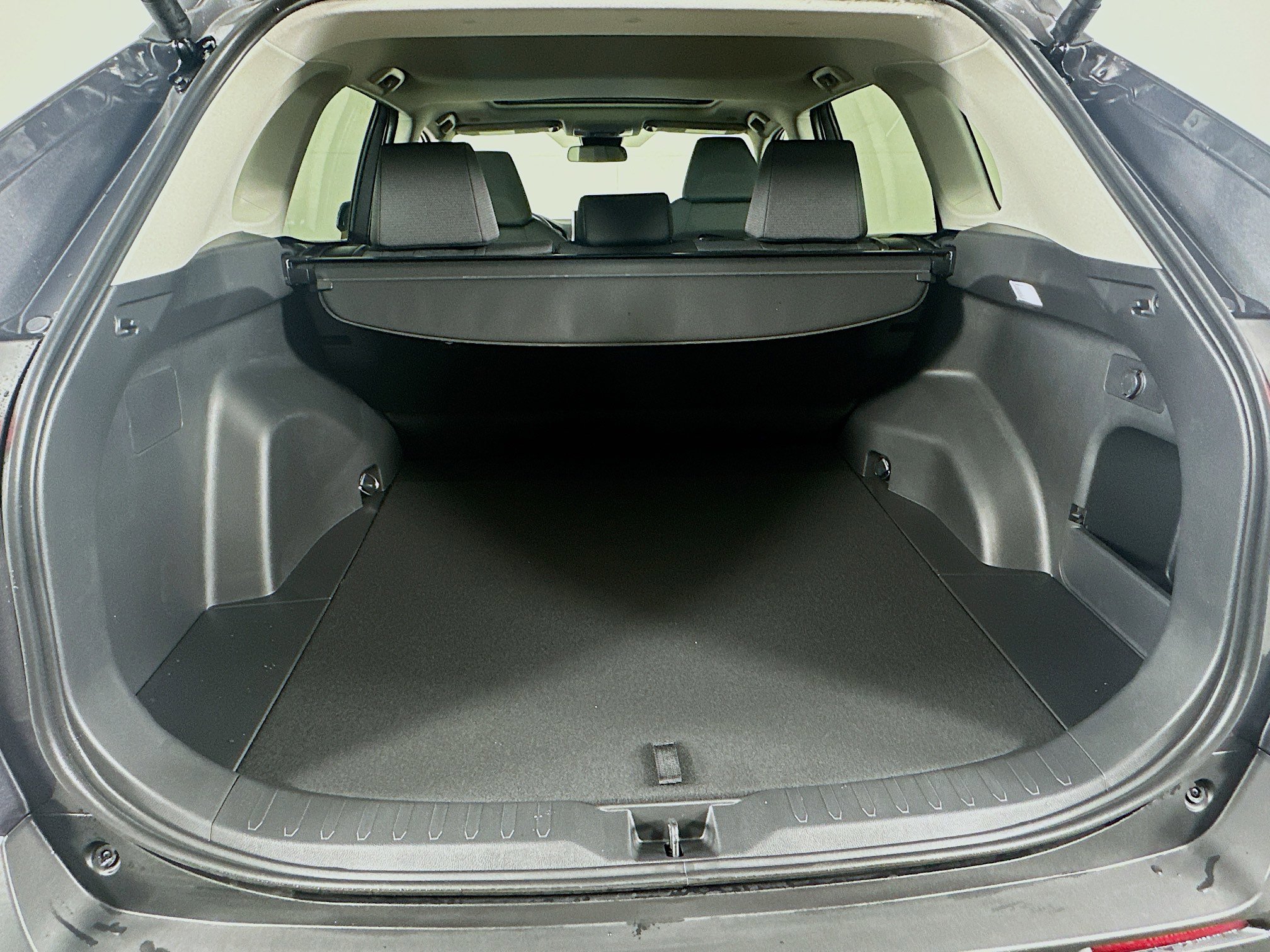 Used 2025 Toyota RAV4 XLE w/ Convenience Package image 29