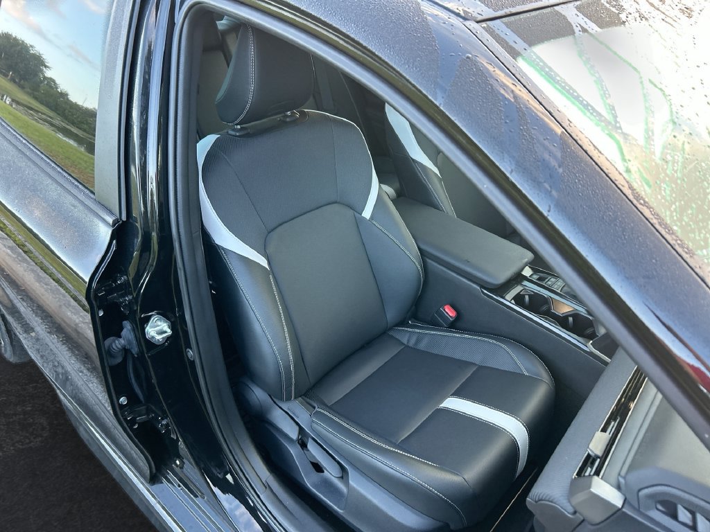 Used 2026 Toyota Camry SE w/ Convenience Package FWD image 32